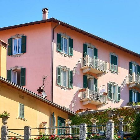 Апартаменти Casa Ferry Варенна Екстер'єр фото